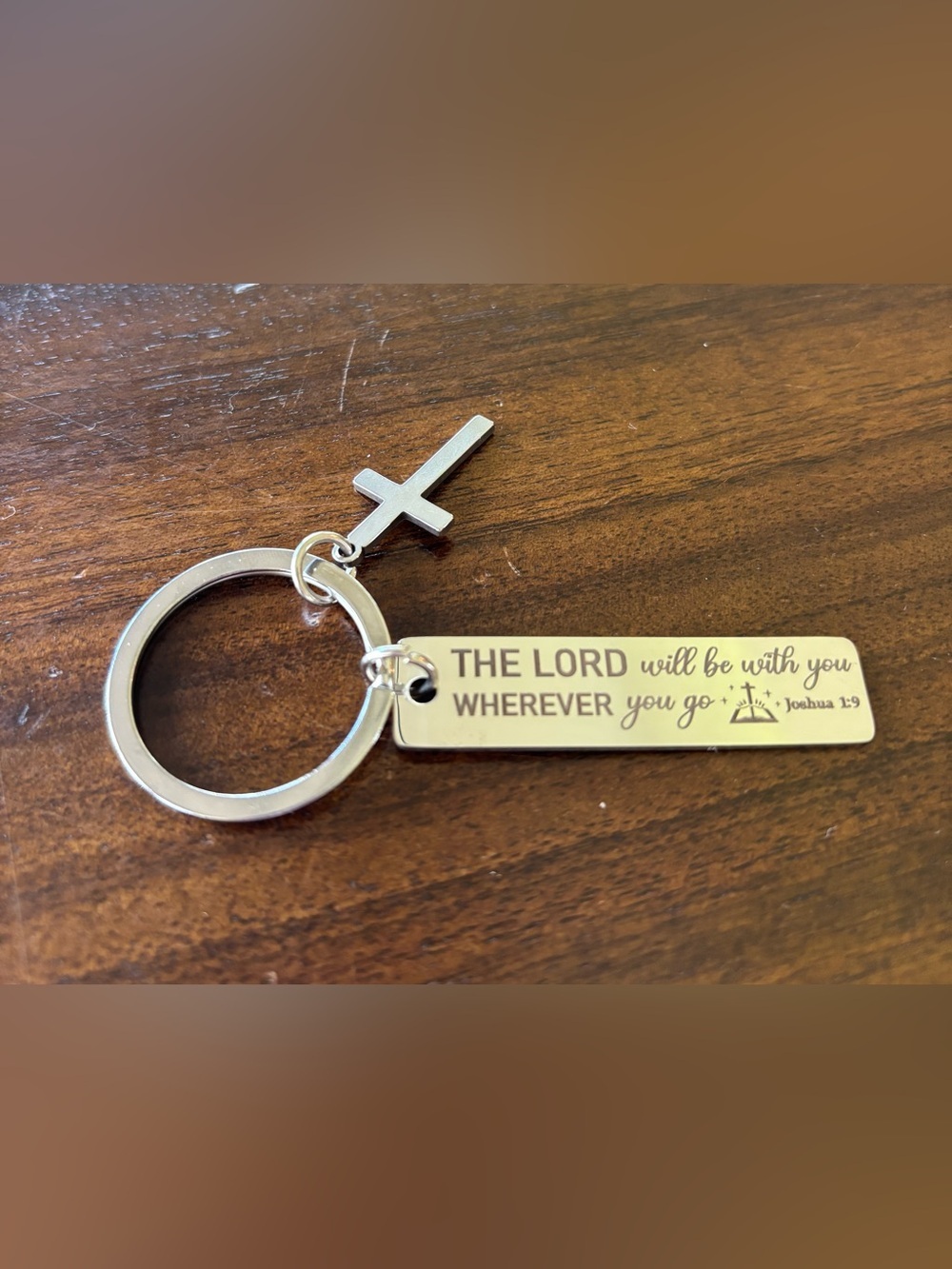 Religious Cross Keychain with Inspirational Plate - Silver